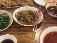 -冶建镜子·老南昌大排档·江西虾王(总店)