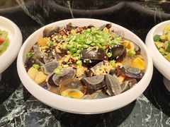 -碧中海汤泉汗蒸酒店