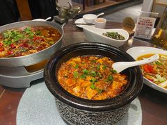 -万重锦·人文川菜馆(骡马市店)