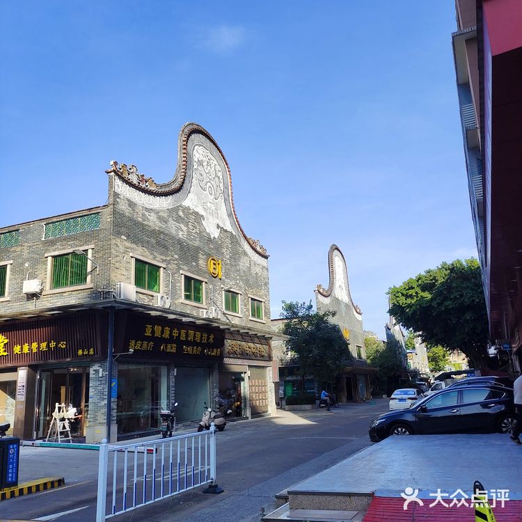 佛山千灯湖旁的恬静天堂!享受紫金城的浪漫松弛