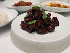 -羲和雅苑•北京烤鸭(国贸商城店)