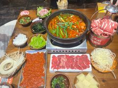 -黔有有贵州酸汤夺夺粉火锅(五味十字店)