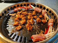 -三国惹火烤肉·中日韩烤肉集合店(百草路店)