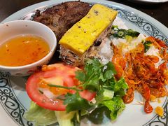 -大头虾越式风味餐厅(光明广场店)