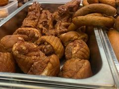 -老天桥酱肉烧饼夹肘子(天桥店)