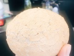红豆Q果-鲍师傅糕点(江苏路店)