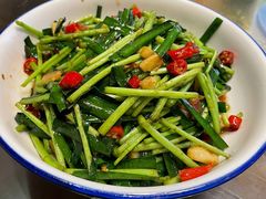 藜蒿炒腊肉-回家吃饭·地道南昌菜(建德观总店)