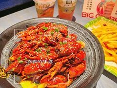 -肥肥虾庄·金牌油焖大虾(杨园滨江时代walk店)