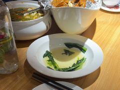 -嫩芽 ·地道重庆菜(十八梯露台夜景店)