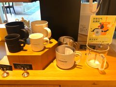 -星巴克(汇亚大厦店)