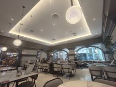 -必胜客(砂之船中东奥莱店)
