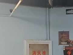 -荒岛实景沉浸密室(江汉路1店)