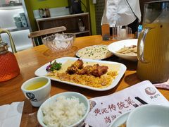 -黄泥岗·地道湖北菜(奥特莱斯店)