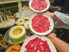 -得意咚瓜·顺德鱼生·冬瓜火锅(深圳首店)