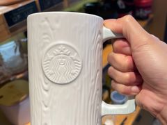 -星巴克(南京孵鹰大厦店)