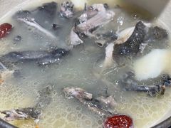 -黑鸡小馆(金源店)