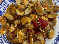 -江城燕子大排档(江汉路步行街店)