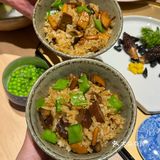 板前和包厢都有，仪式感拉满～- 菌菇釜饭