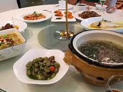 -双子楼大酒店(城开国际写字楼店)