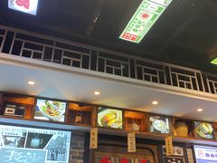 -黑白电视长沙小吃(美林M·LIVE天地东座店)