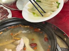 -花苑美食横琴生蚝火锅(拱北粤华路店)