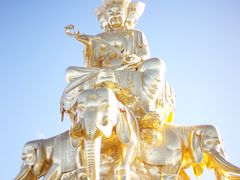 -峨嵋山金顶