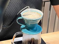 -LEO CAFE
