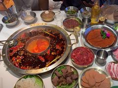 -潮火锅·麻辣牛肉火锅(观音桥方圆·LIVE店)