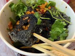 -黑色经典臭豆腐·湖南特产(太平街口店)