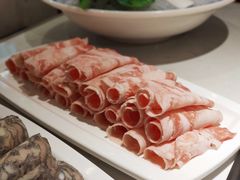 肥牛卷-旺龙巷重庆脆毛肚火锅·潜山扛把子店(潜山商业街店)