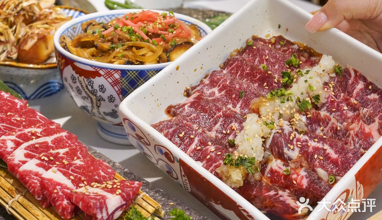 午休时间🥩从工位上转战到木偶剧院，只为你的性价比。