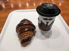 巧克力牛角包-巴黎贝甜(凯德MALL望京店)