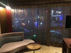 -上海外滩茂悦大酒店