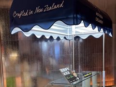 -涨巢·潮玩水疗局