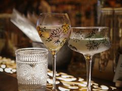 -Shift cocktail bar鸡尾酒吧