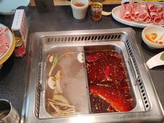 -超级鲜•胡毛肚火锅(扬帆店)