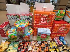 -来伊份(我格广场武宁路店)