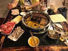 -邓莽子老火锅(中兴路总店)