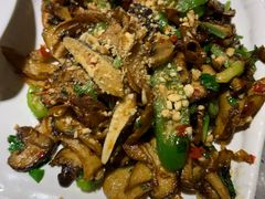 -觅山云南菜(泊富ICITY店)