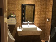 -奥斯汀KTV(金湖店)