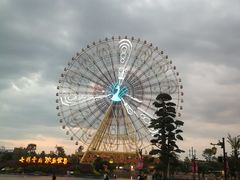 -七彩云南欢乐世界