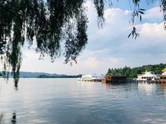 -苏堤停车场