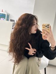 -十六番发型师事务所