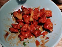 -蜜桃餐厅·伴山(湖滨商业街店)