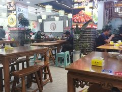 -秦君宝手擀菠菜面(金花路店)