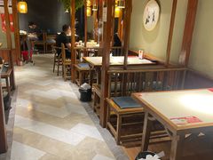 -丁里羊肉小镇(天鹅湖总店)