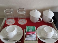 -杭州滨江宝龙城华美达酒店
