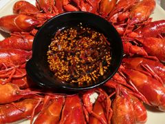 -巴厘龙虾·榜首油焖大虾(音乐学院·沿江酒馆店)