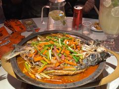 -鸣记脆皮烤鱼·海鲜烤鱼(三八广场店)