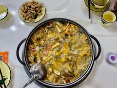 -野菌王•养生汤锅•野生菌火锅(大理漾濞路店)